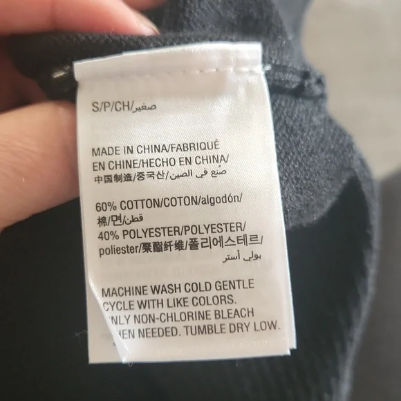 Sweater - Picture 6 of 6